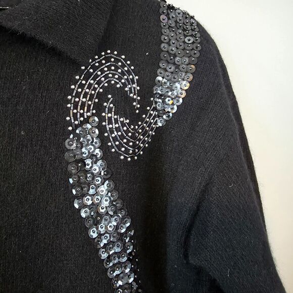 Vintage 80s Angora Wool Sweater. Small. Dark Romance Goth Glam Sequins Black - Picture 10 of 10